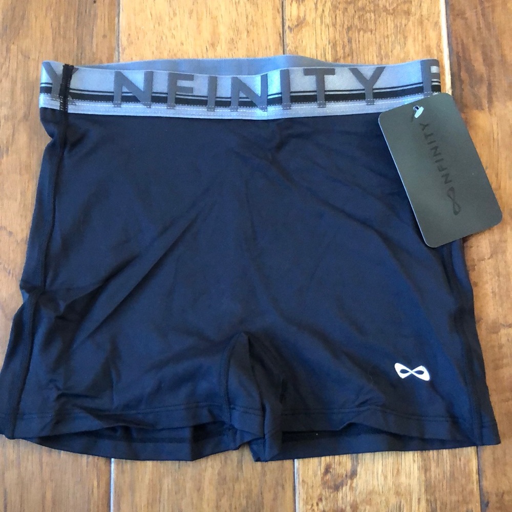 Nfinity high waist shorts